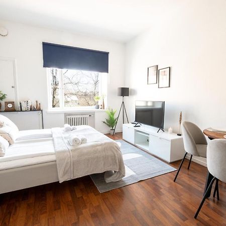 2Ndhomes Cozy Helsinki Center Studio With Park View 외부 사진